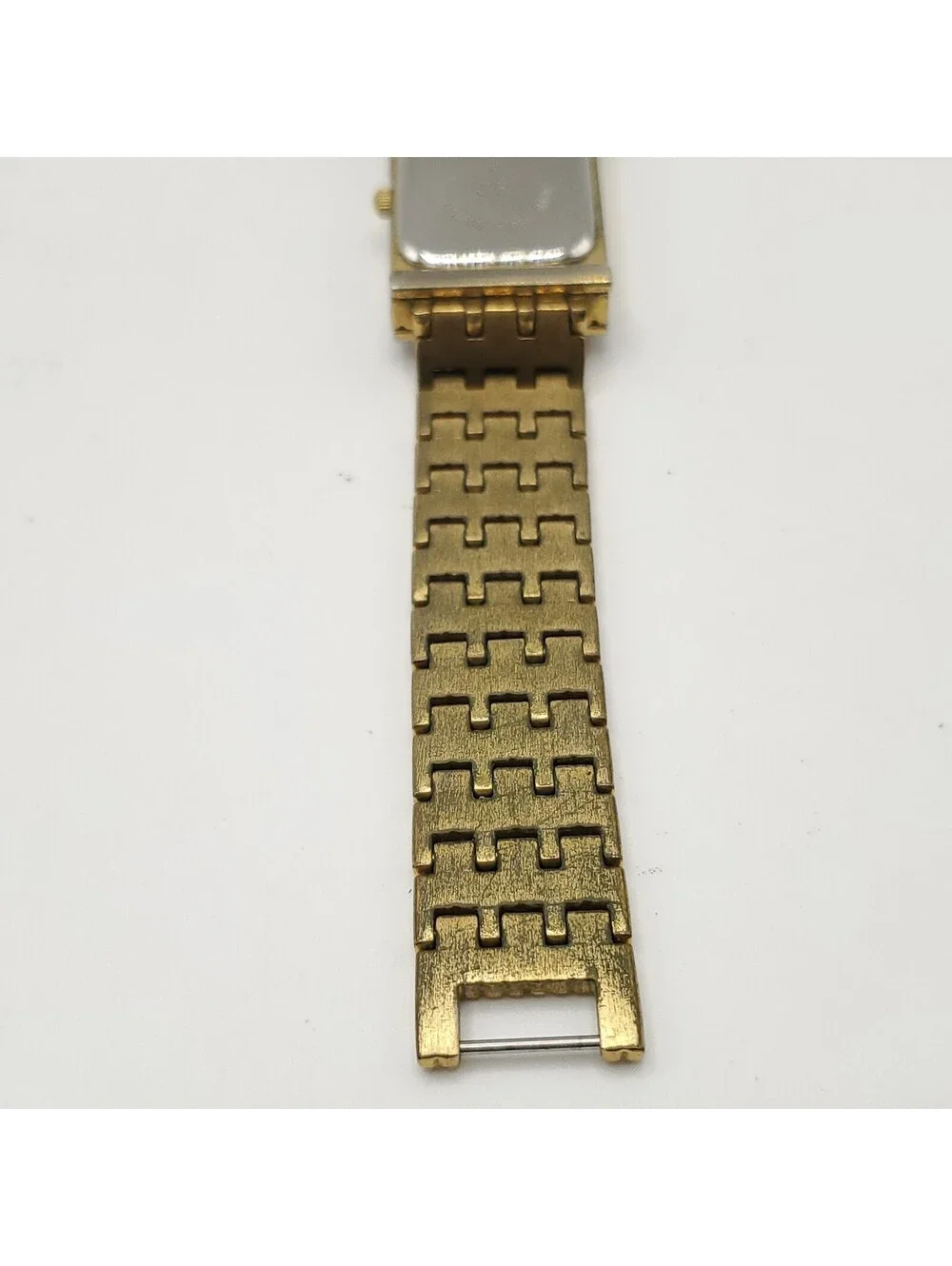 Joan Rivers Classics Rectangle Gold Tone 20mm Womens Watch New Battery 6.5